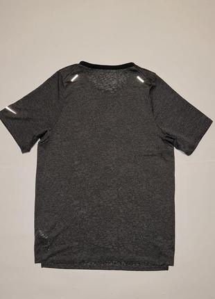 Футболка nike rise 365 run division t-shirt grey da0421-0106 фото