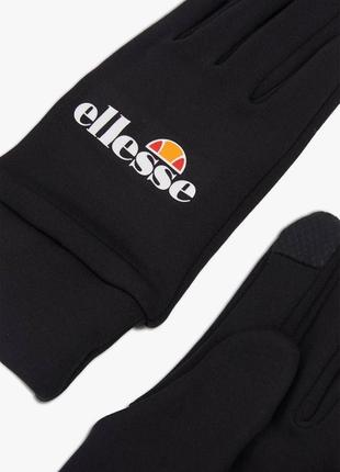 Перчатки в которых можно пользоваться телефоном ellesse3 фото