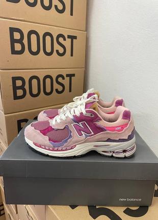 Женские демисезон кроссовки new balance 2002r pink violet4 фото