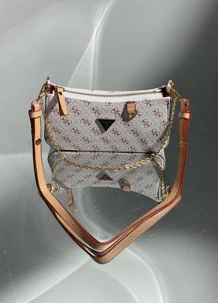 Міні сумочка guess повсякденна форма багет брендований принт7 фото