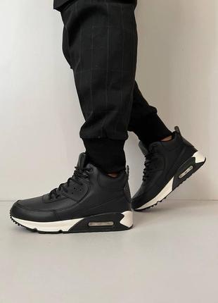 Мужские ботинки