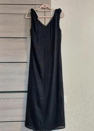 Вечернее чёрное винтажное платье-миди, ёлочка, без рукава (размер 38-40)3 фото