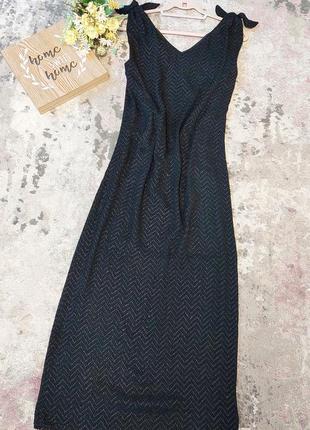 Вечернее чёрное винтажное платье-миди, ёлочка, без рукава (размер 38-40)9 фото