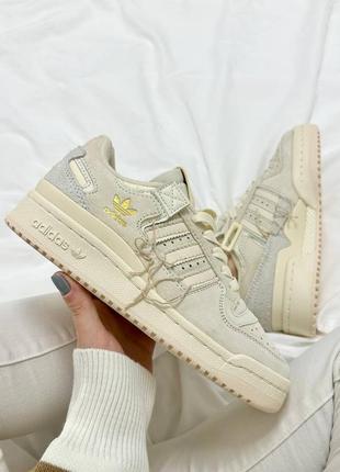 Жіночі демісезон  adidas forum beige