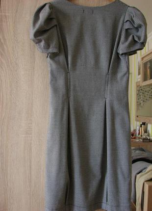 Красивое платье клетка с объемными рукавами и поясом3 фото