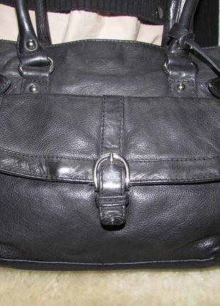 Clarks~ об'ємна шкіряна сумка 3 відділення+2