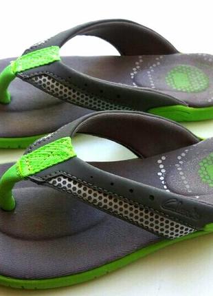 Відмінні в'єтнамки clarks,29 розмір,в'єтнам.