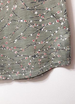 Loft бренд футболка женская оливковая в мелкие цветочки с коротким рукавом летняя размер 44/46/487 фото