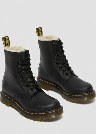 Ботинки женские утепленные dr. martens 1460 serena 217970012 фото