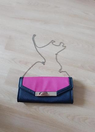 Классная сумочка клатч new look
