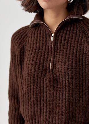 Женский вязаный свитер oversize с воротником на молнии.7 фото