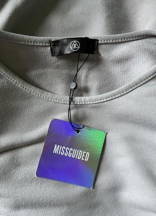 Теплое платье с поясом