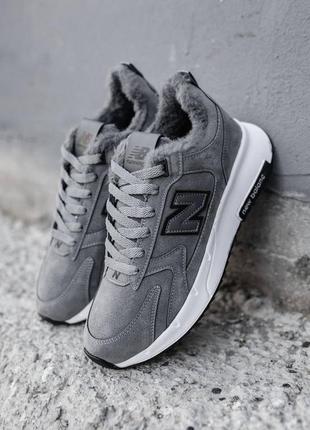 Зимняя серая кроссовка на мехе new balance серые зимние кроссовки с мехом new balance1 фото