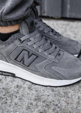 Зимняя серая кроссовка на мехе new balance серые зимние кроссовки с мехом new balance3 фото