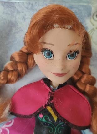 Disney холодне серце ананаса в чарівному плащі frozen anna's mamical story cape doll3 фото