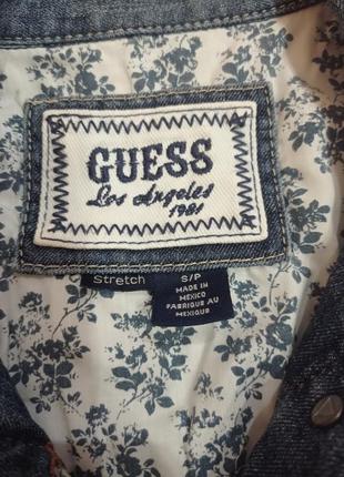 Джинсовый жилет guess xs-s4 фото