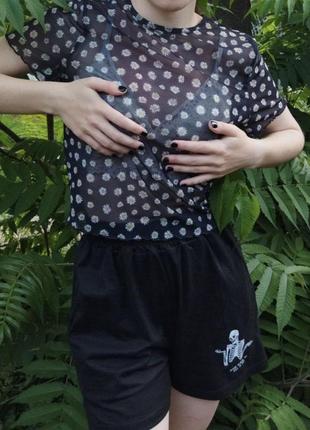Базовый топ-сетка xs/s h&m в цветочный принт укороченный кроп топ водолазка футболка сеткой сеточка2 фото