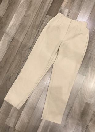 Классические брюки с узкой талией3 фото