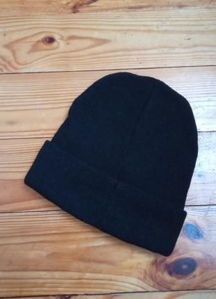 Утепленная шапка на флисе бени/ черная мужская шапка унисекс thinsulate2 фото