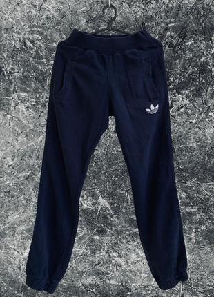Штани adidas foto originals
