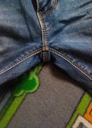 Стильные джинсы внизу на пуговичках3 фото