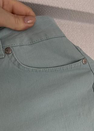 Світло бірюзові жіночі джинси5 фото