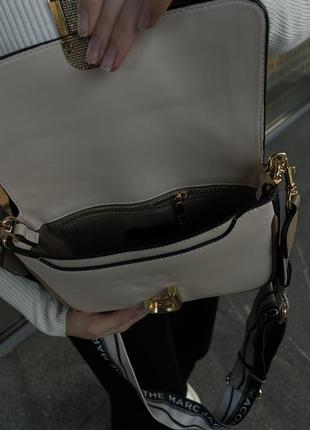 Жіноча чорна сумка з екошкіри люксової якості4 фото
