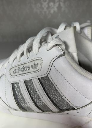 Кроссовки adidas3 фото