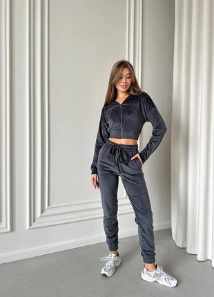 Спортивный женский костюм велюр на меху