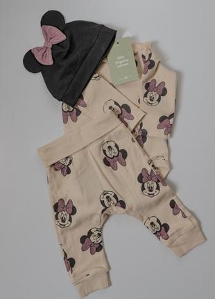 Новенький набір з біркою міні маус [боді+штанці+шапочка] 
від h&m,для дівчинки
4-6міс