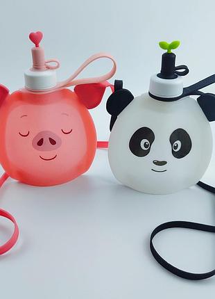 Детская бутылка для воды джумони силиконовая. пятачок