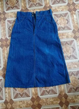 Яркая синяя джинсовая юбка, размер м2 фото