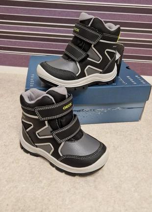 Зимові термо чоботи черевики geox р.25,26 оригінал!7 фото