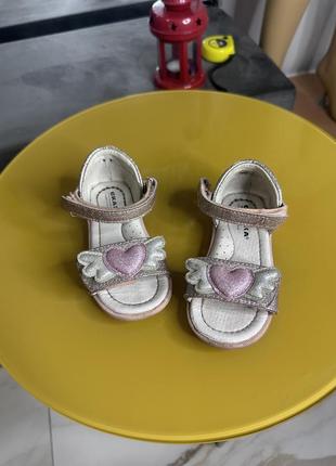 Детские сандали, босоножки 23 размер