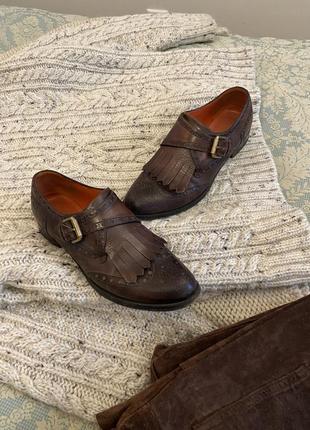 Розкішні повністю шкіряні лофери туфлі від дорого бренду made in italy