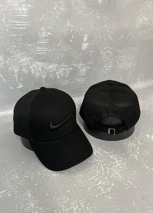 Черная кепка с сеткой nike (найк)