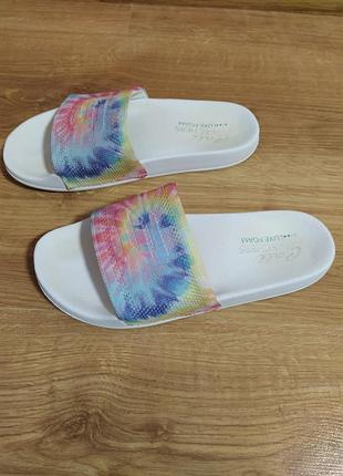 Шлепанцы skechers.2 фото