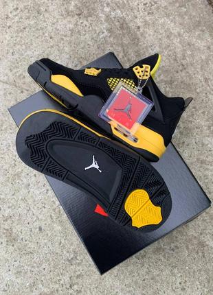 Мужские кроссовки air jordan 4 thunder7 фото