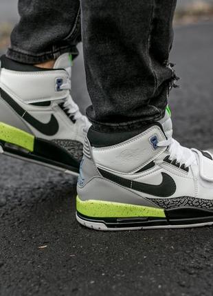 Мужские кроссовки nike air jordan legacy white grey green8 фото