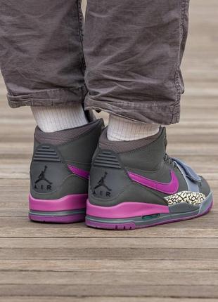 Мужские кроссовки nike air jordan legacy black purple7 фото