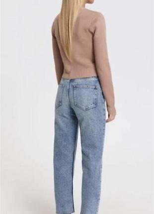 Новые прямые джинсы