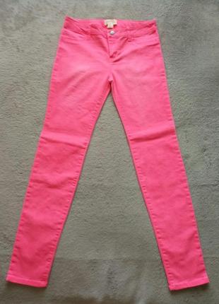 Яркие розовые джинсы forever 211 фото