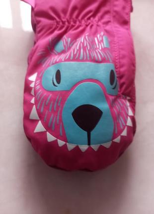 Новые теплые зимние перчатки с принтом бренда wedze 796 18-24 eur 86-92