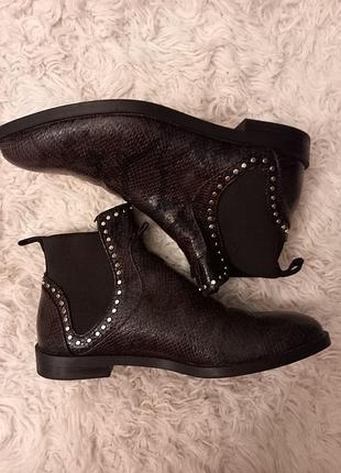 Черевики zara 38 р. б. у.