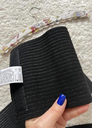 Резинка к поддержанию живота