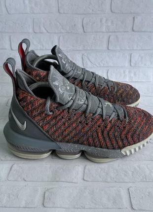 Баскетбольні кросівки nike lebron 16 баскетбольные кроссовки оригинал