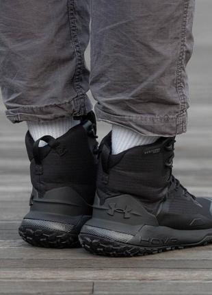 Чоловічі кросівки under armour hovr dawn wp boots black5 фото