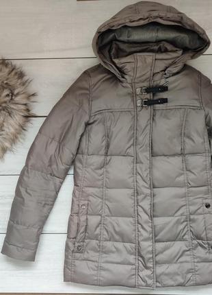 Теплая качественная пуховая куртка с капюшоном пуховик м индонезия.