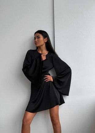 Шовкова сукня міні з рукавами кльош з відкритою спинкою плаття блакитна бежева чорна...