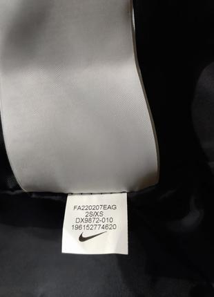 Женский стильний плащ тренч nike jacket sportswear circa 50
оверсайз дождевик пончо куртка новый оригинал9 фото